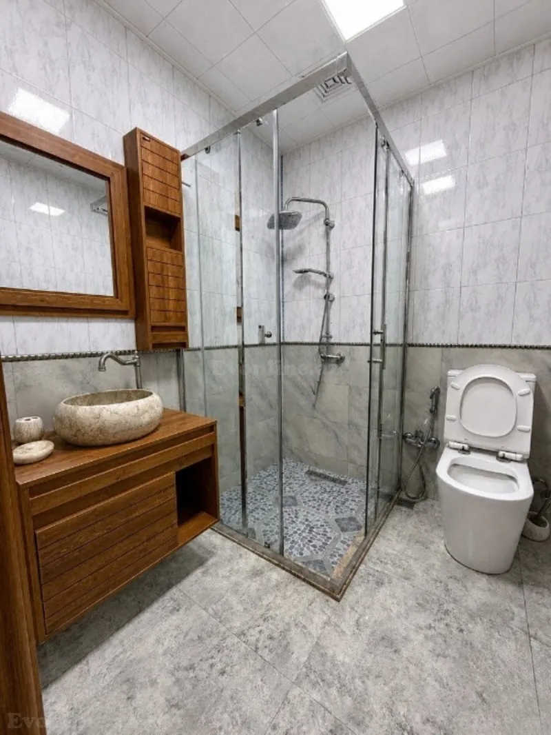 Kirayə verilir Ofis 175 m² 28 May m. - şəkil 10