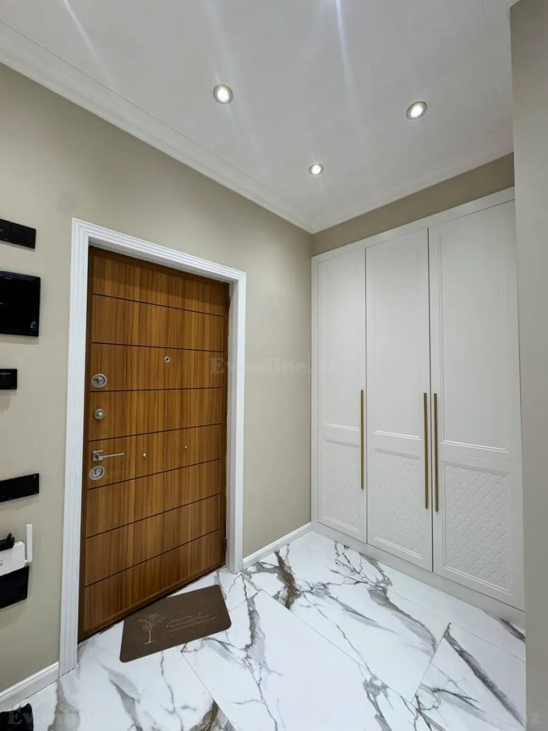 Satılır 3 otaqlı Mənzil Yeni tikili 80 m² Həzi Aslanov m. - şəkil 2