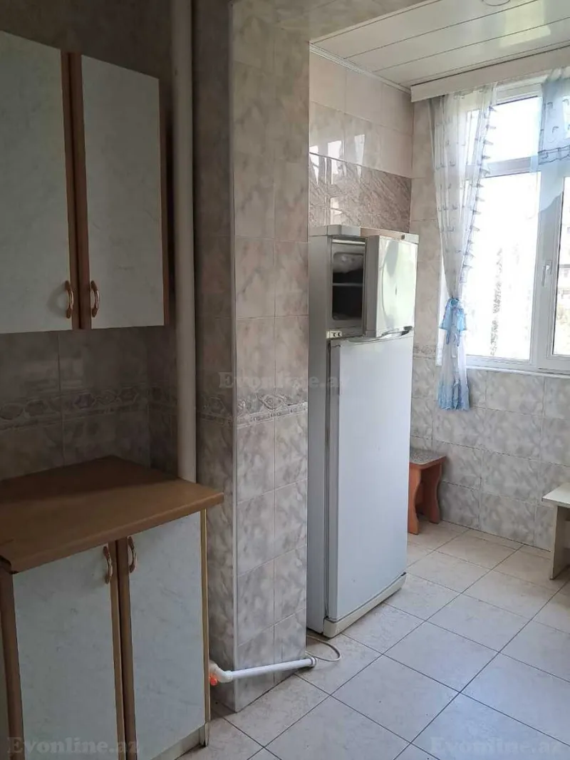 Kirayə verilir 3 otaqlı Mənzil Köhnə tikili 70 m² Gənclik m. - şəkil 17