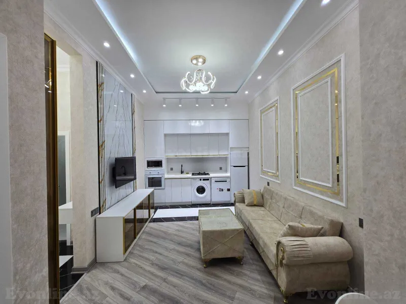 3 otaqlı Mənzil 65 m² Əhmədli m. Satılır