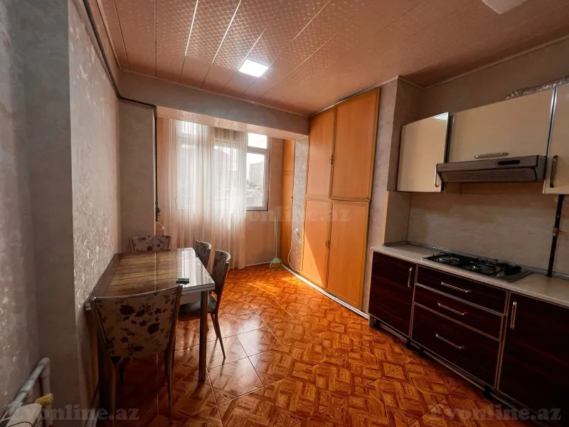 Satılır 2 otaqlı Mənzil Köhnə tikili 70 m² İnşaatçılar m. - şəkil 10