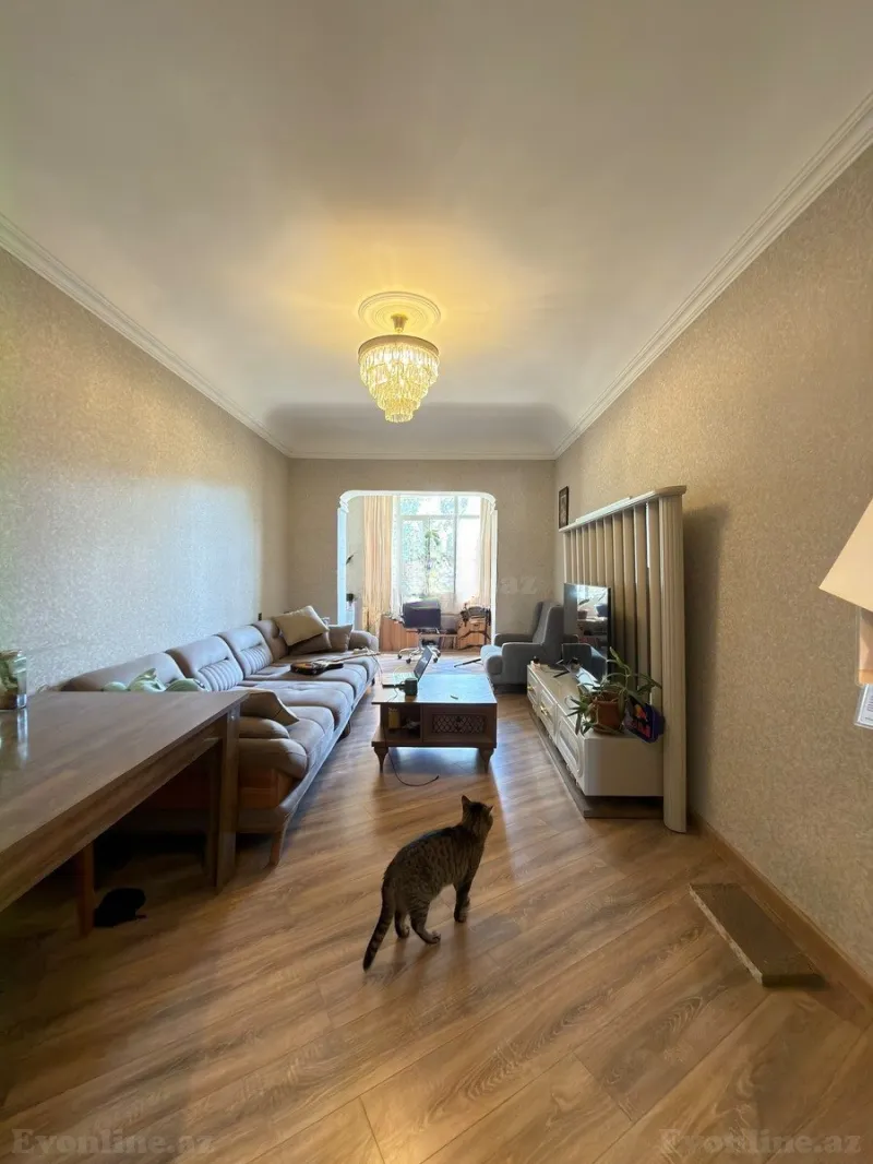 2 otaqlı Mənzil 50 m² Tbilisi pr. Satılır