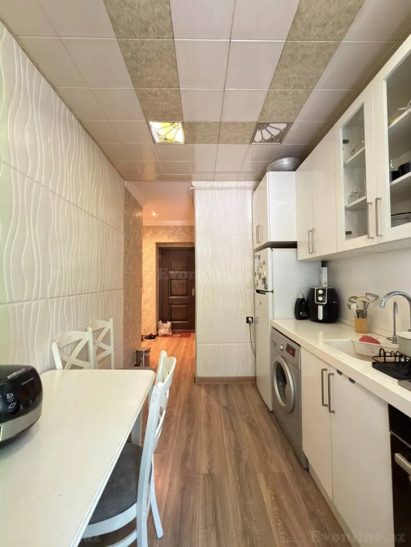 Satılır 2 otaqlı Mənzil Köhnə tikili 50 m² Tbilisi pr. - şəkil 10