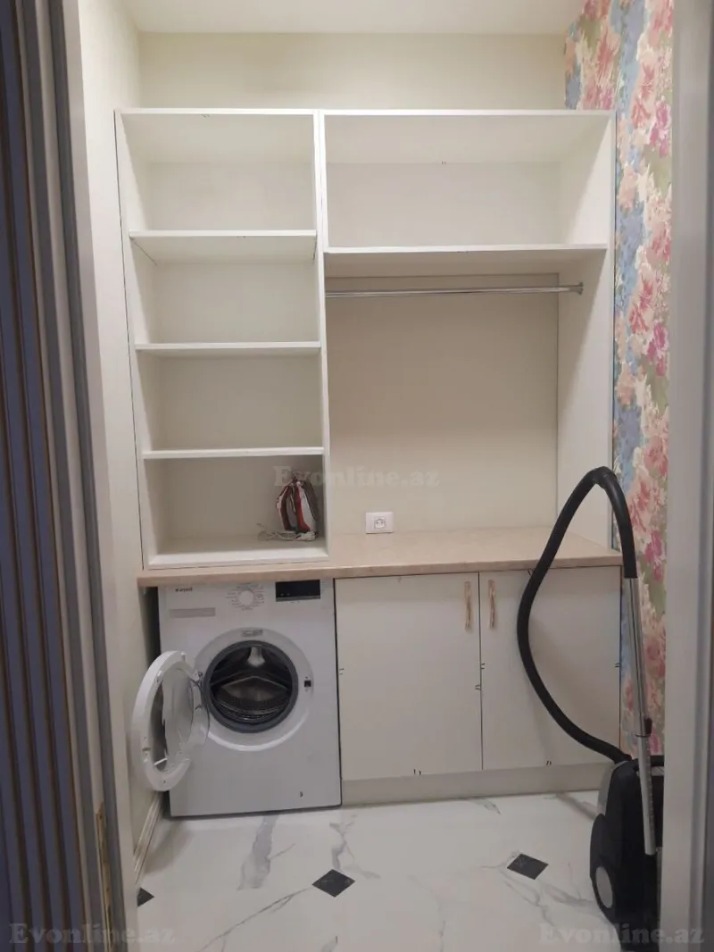 3 otaqlı Mənzil 130 m² Nəriman Nərimanov m. Kirayə verilir