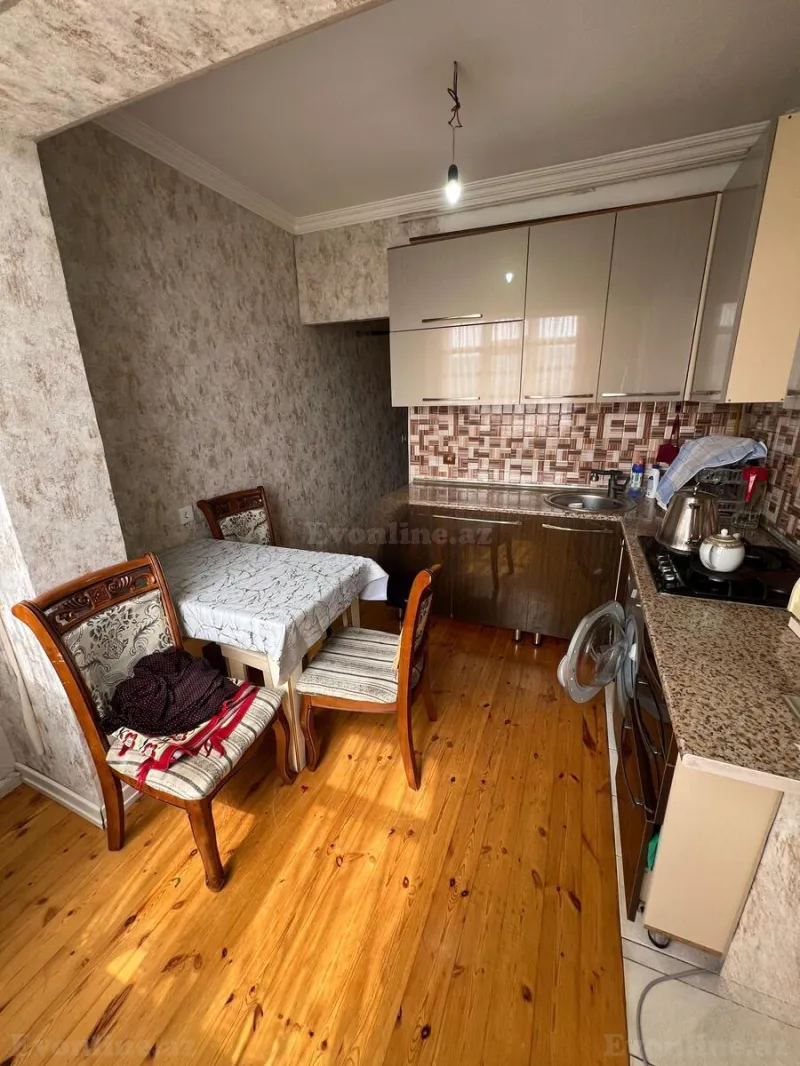Satılır 2 otaqlı Mənzil Köhnə tikili 60 m² Qaraçuxur - şəkil 7