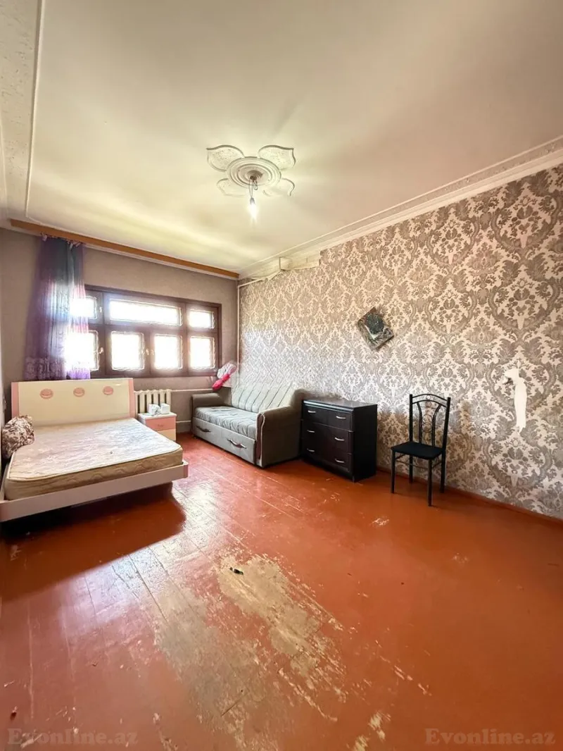 Satılır 3 otaqlı Mənzil Köhnə tikili 90 m² Yeni Yasamal - şəkil 4