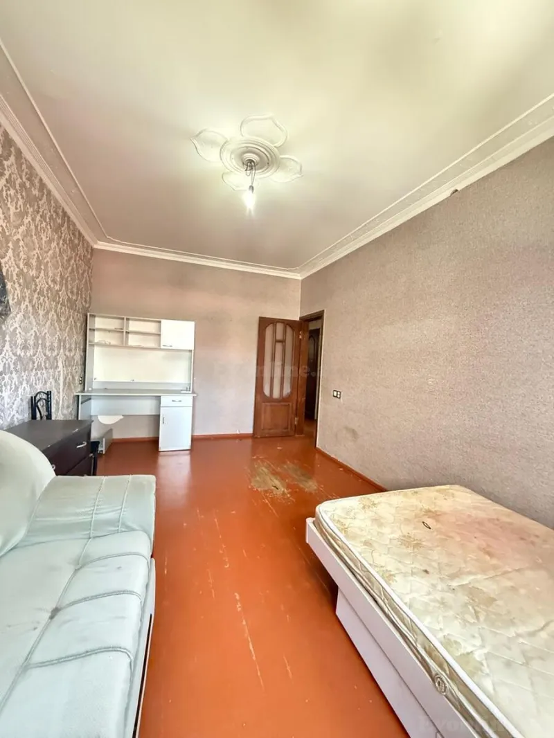 Satılır 3 otaqlı Mənzil Köhnə tikili 90 m² Yeni Yasamal - şəkil 5