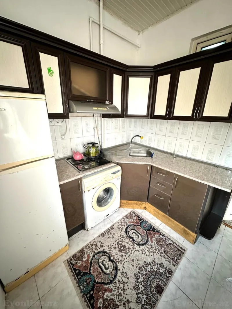 Kirayə verilir 2 otaqlı Mənzil Köhnə tikili 70 m² Xətai r. - şəkil 6
