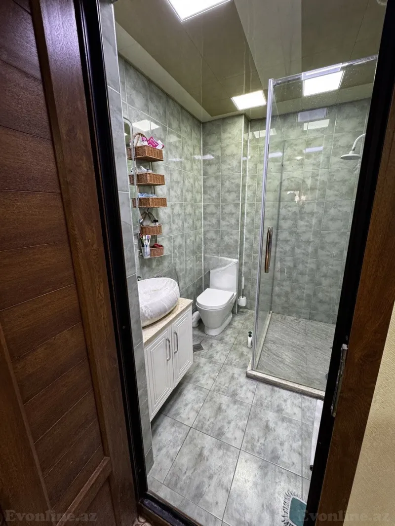 Satılır 4 otaqlı Mənzil Yeni tikili 131 m² Elmlər Akademiyası m. - şəkil 3