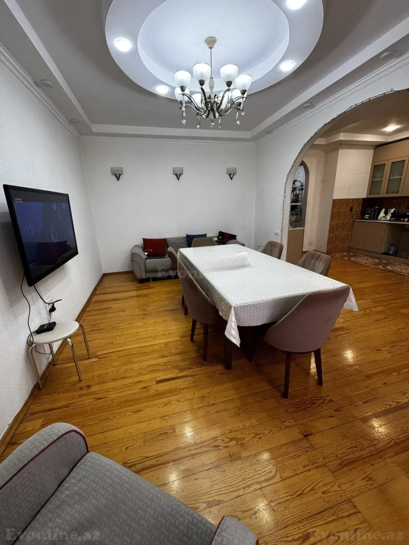 Satılır 4 otaqlı Mənzil Yeni tikili 131 m² Elmlər Akademiyası m. - şəkil 16