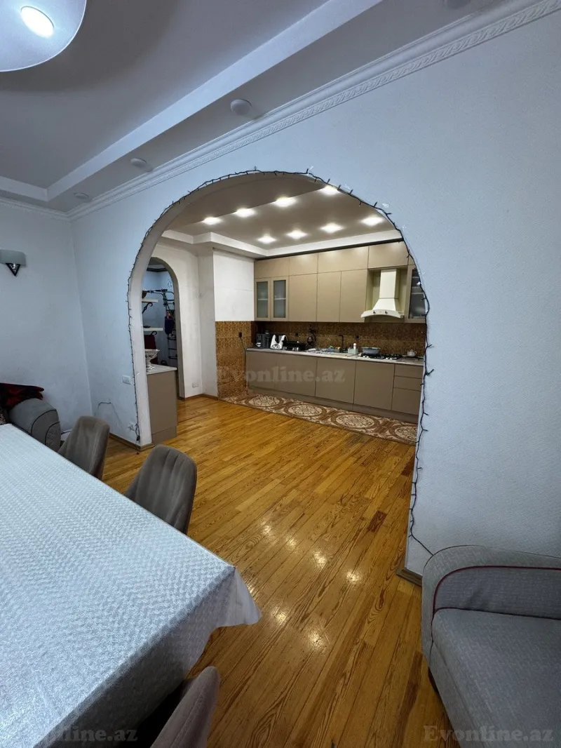 Satılır 4 otaqlı Mənzil Yeni tikili 131 m² Elmlər Akademiyası m. - şəkil 18