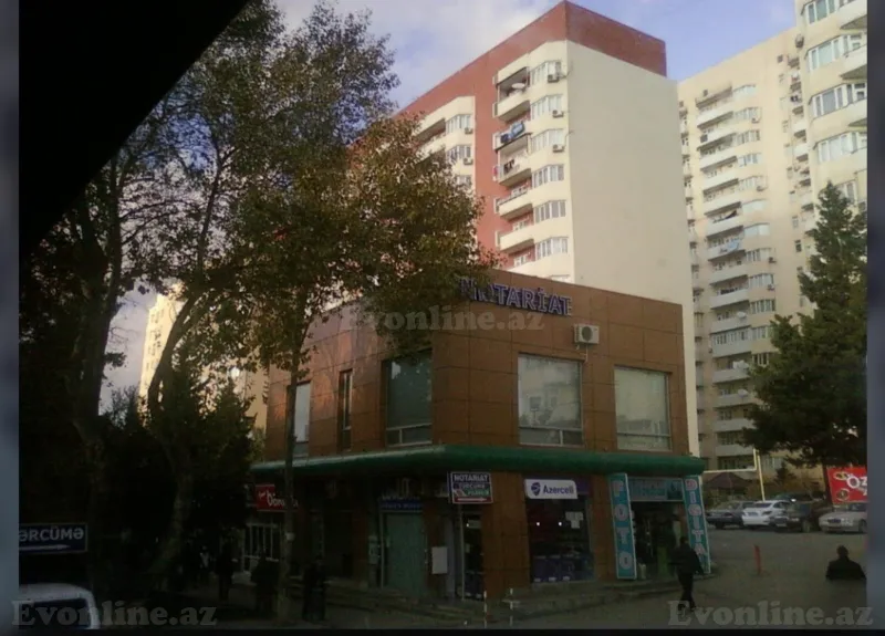 Satılır 4 otaqlı Mənzil Yeni tikili 140 m² Xalqlar Dostluğu m. - şəkil 2