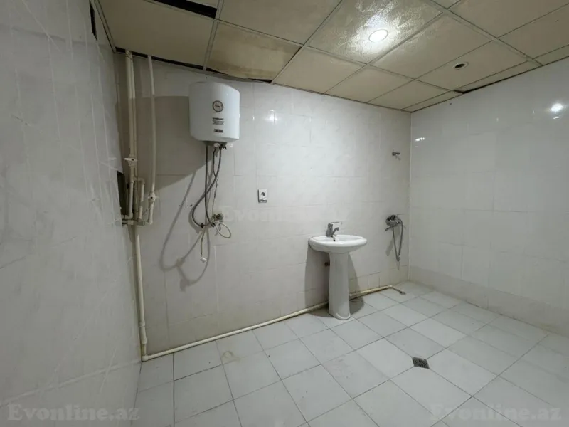 Satılır 4 otaqlı Mənzil Yeni tikili 140 m² Xalqlar Dostluğu m. - şəkil 21