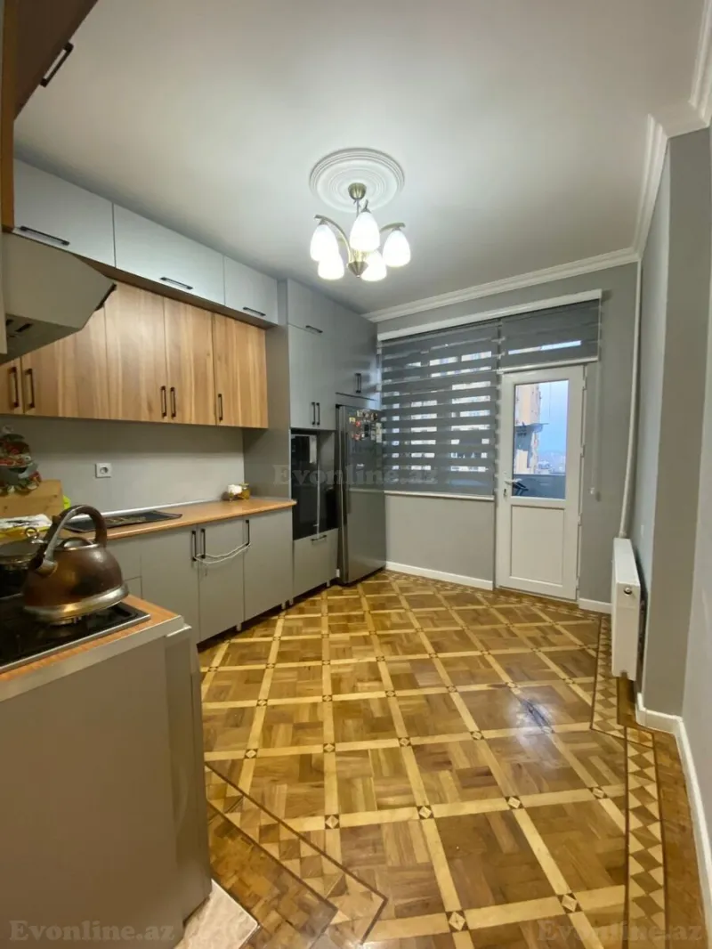 Satılır 2 otaqlı Mənzil Köhnə tikili 65 m² Nəsimi m. - şəkil 6