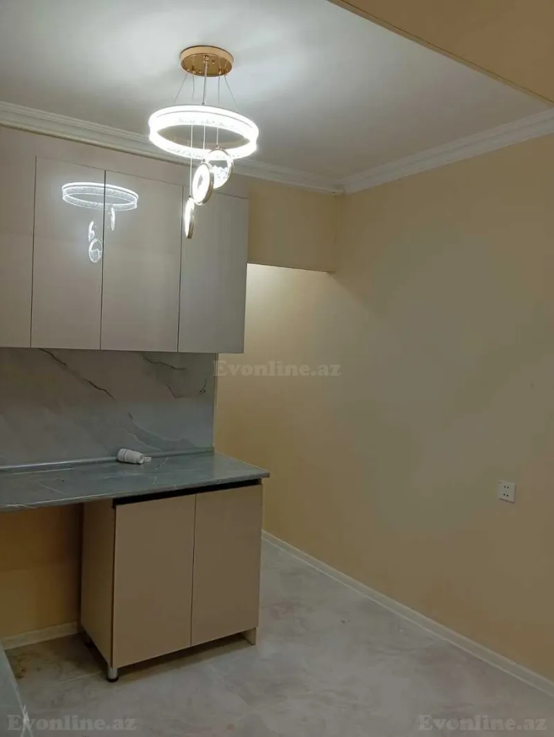 Satılır 2 otaqlı Mənzil Köhnə tikili 70 m² Memar Əcəmi m. - şəkil 6