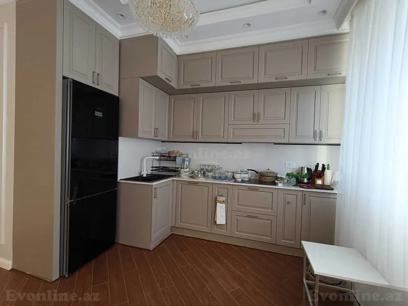 Kirayə verilir 3 otaqlı Mənzil Yeni tikili 120 m² Xətai r. - şəkil 15