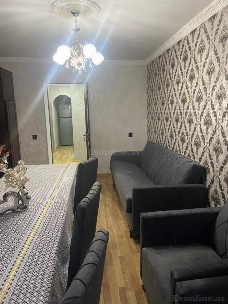 Satılır 3 otaqlı Mənzil Yeni tikili 70 m² 8 Noyabr m. - şəkil 2