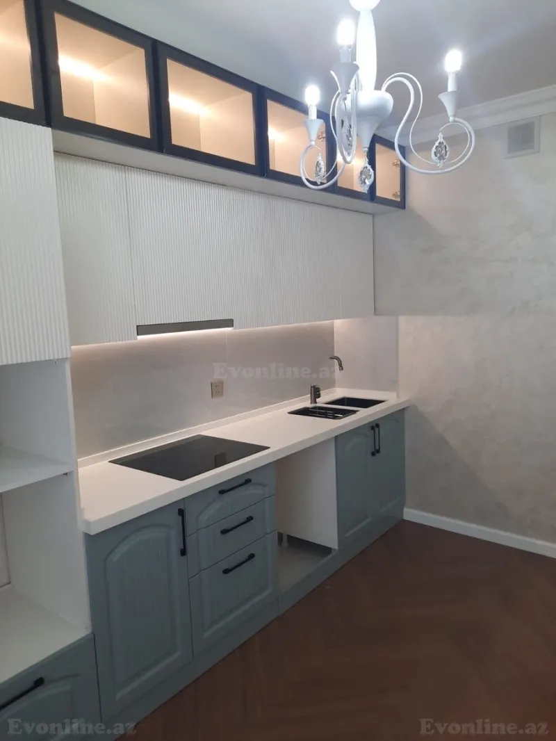 Satılır 3 otaqlı Mənzil Yeni tikili 95 m² Neftçilər m.