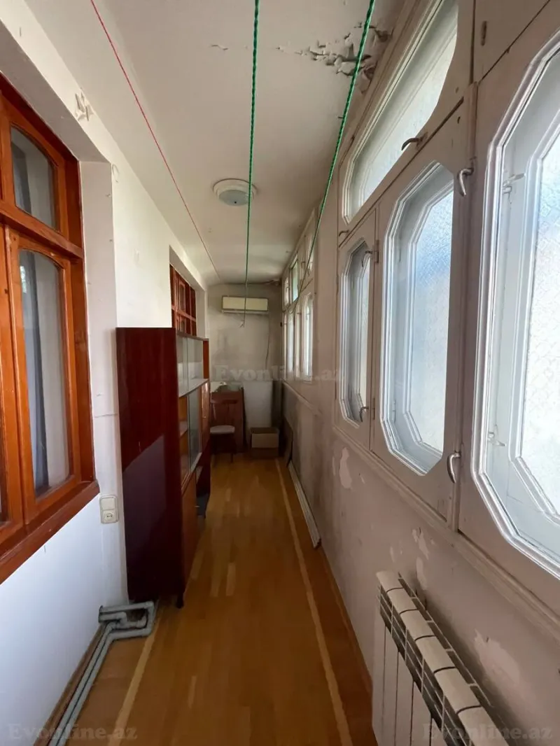 Satılır 5 otaqlı Mənzil Köhnə tikili 130 m² Azadlıq prospekti m. - şəkil 16