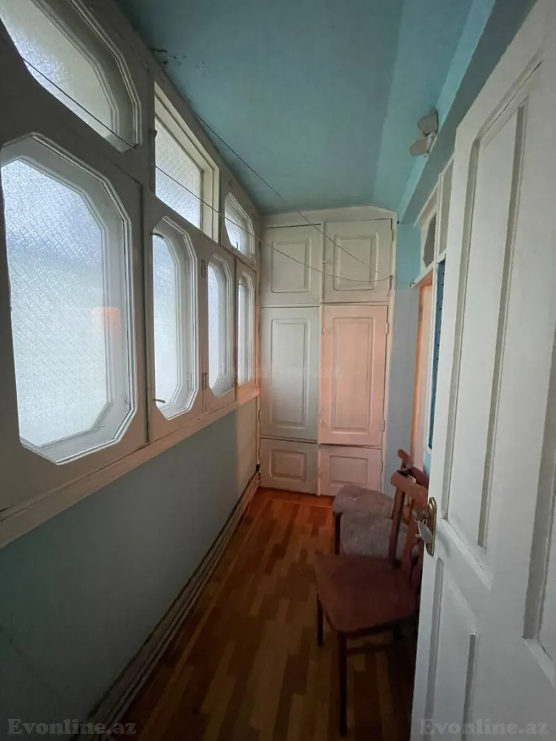 Satılır 5 otaqlı Mənzil Köhnə tikili 130 m² Azadlıq prospekti m. - şəkil 17