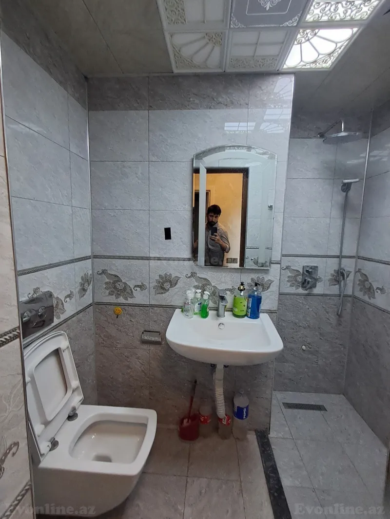 Satılır 5 otaqlı Həyət evi 175 m² İnşaatçılar m. - şəkil 11