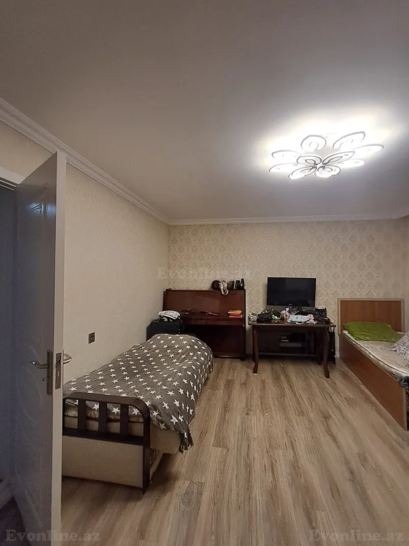 Satılır 5 otaqlı Həyət evi 175 m² İnşaatçılar m. - şəkil 14