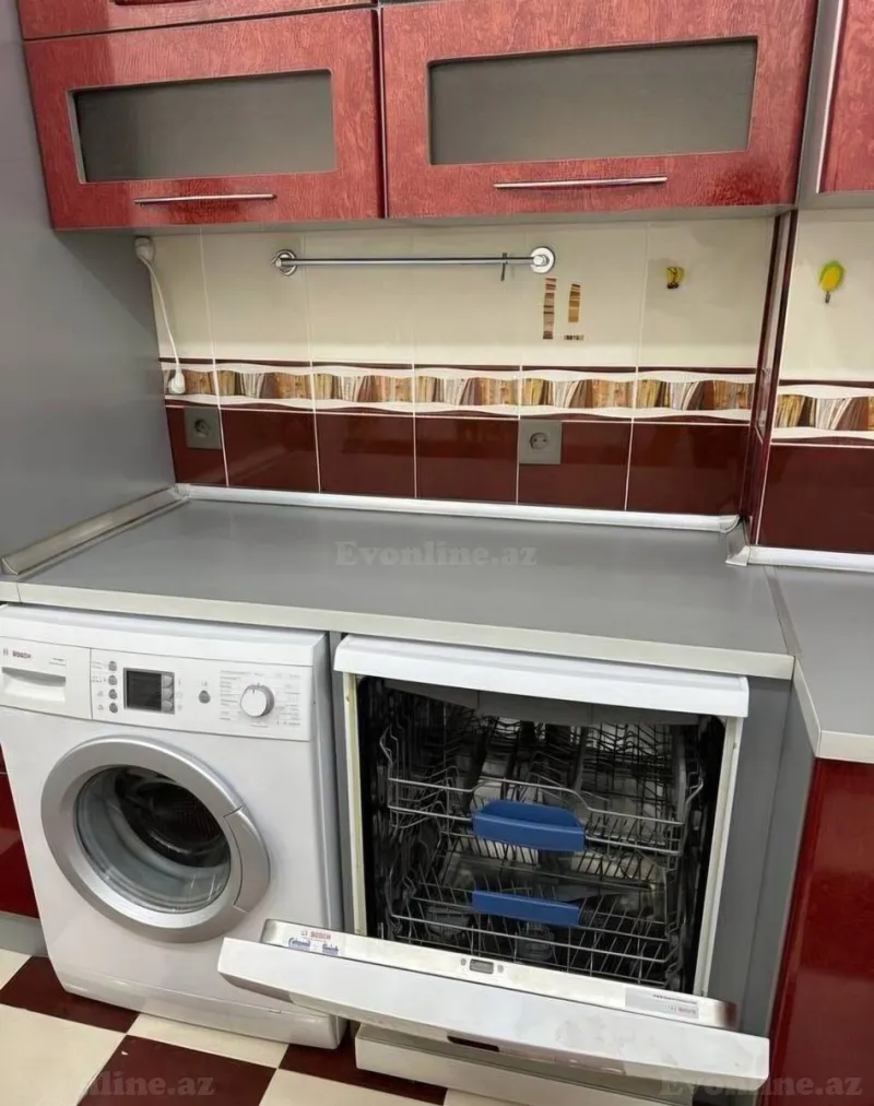 Kirayə verilir 3 otaqlı Mənzil Yeni tikili 150 m² Nəsimi r. - şəkil 2