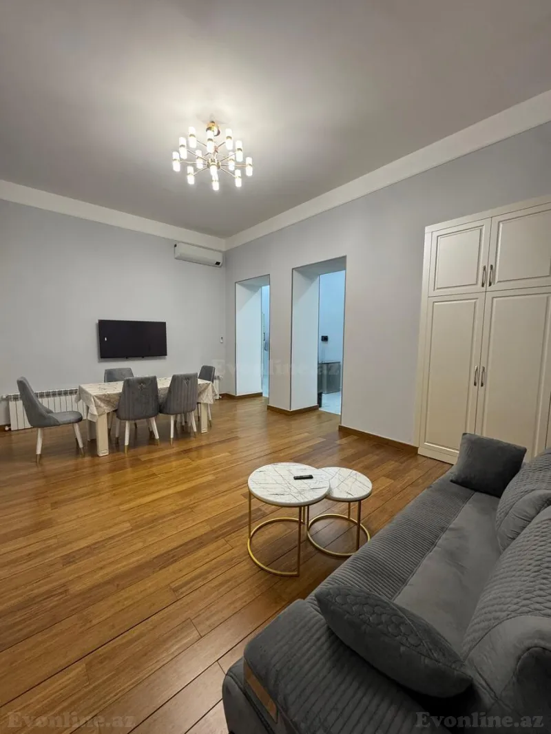 Kirayə verilir 2 otaqlı Mənzil Köhnə tikili 80 m² Sahil m. - şəkil 2