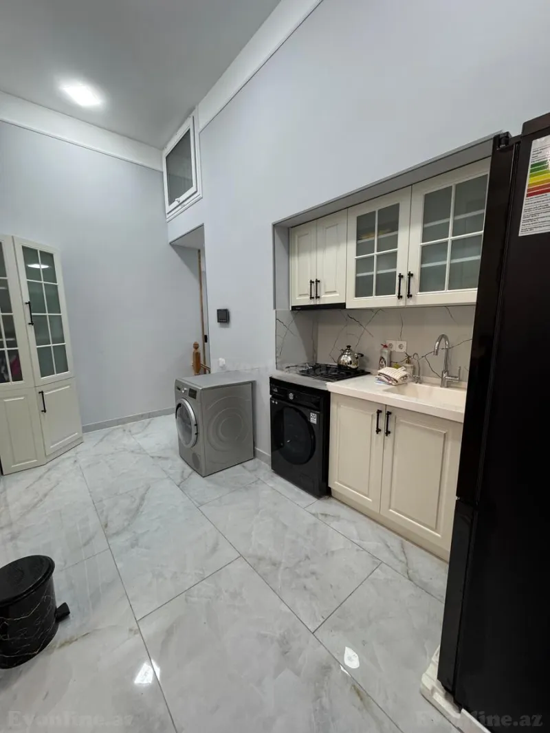 Kirayə verilir 2 otaqlı Mənzil Köhnə tikili 80 m² Sahil m. - şəkil 9