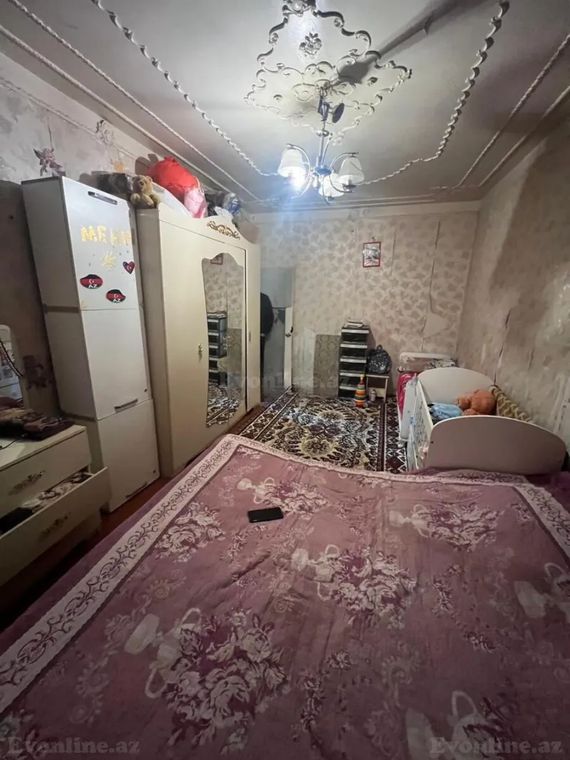 Satılır 4 otaqlı Mənzil Köhnə tikili 90 m² Bakıxanov - şəkil 8