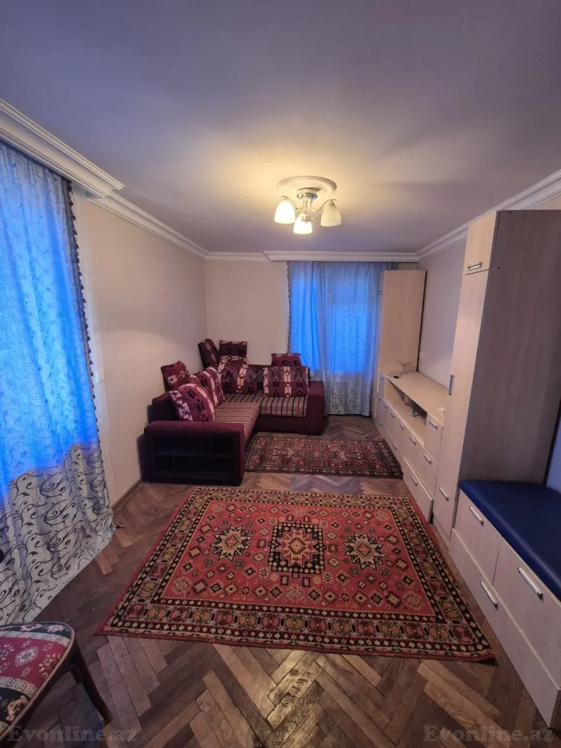 Satılır 1 otaqlı Mənzil Köhnə tikili 35 m² Yasamal
