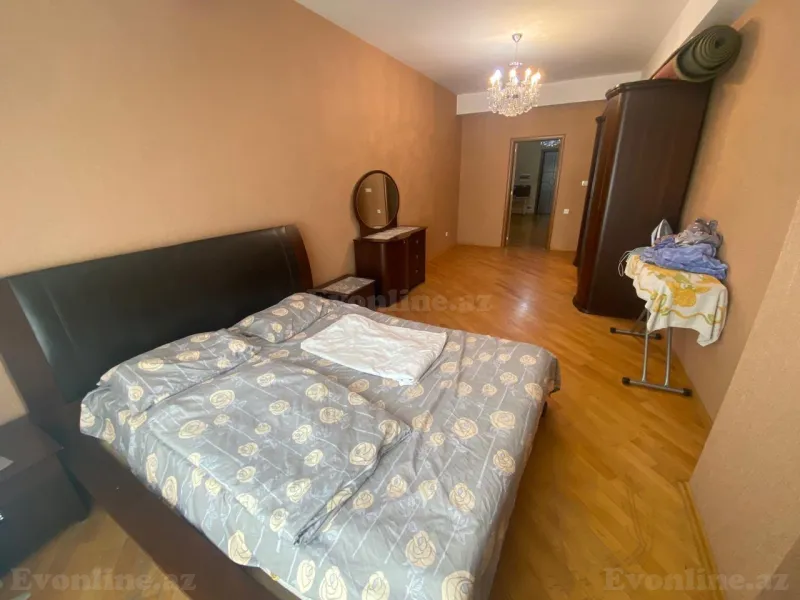 Kirayə verilir 3 otaqlı Mənzil Yeni tikili 148 m² Xətai m. - şəkil 6