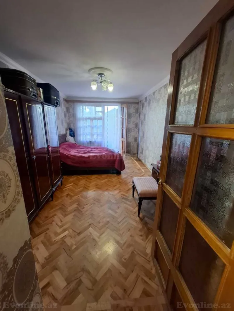 Satılır 3 otaqlı Mənzil Köhnə tikili 65 m² Nəriman Nərimanov m.