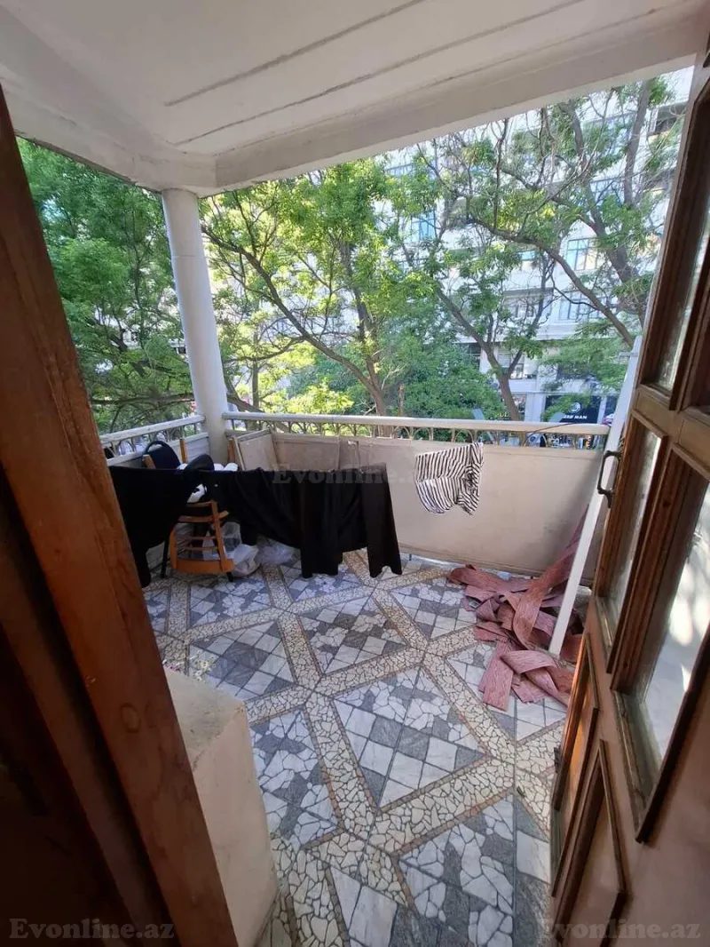 Satılır 3 otaqlı Mənzil Köhnə tikili 65 m² Nəriman Nərimanov m. - şəkil 12