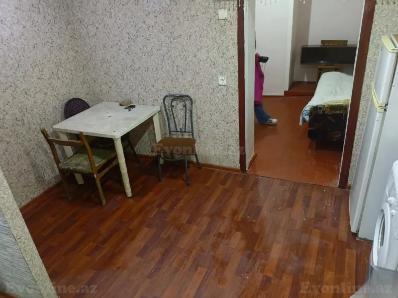 Kirayə verilir 2 otaqlı Mənzil Köhnə tikili 75 m² Sabunçu - şəkil 2