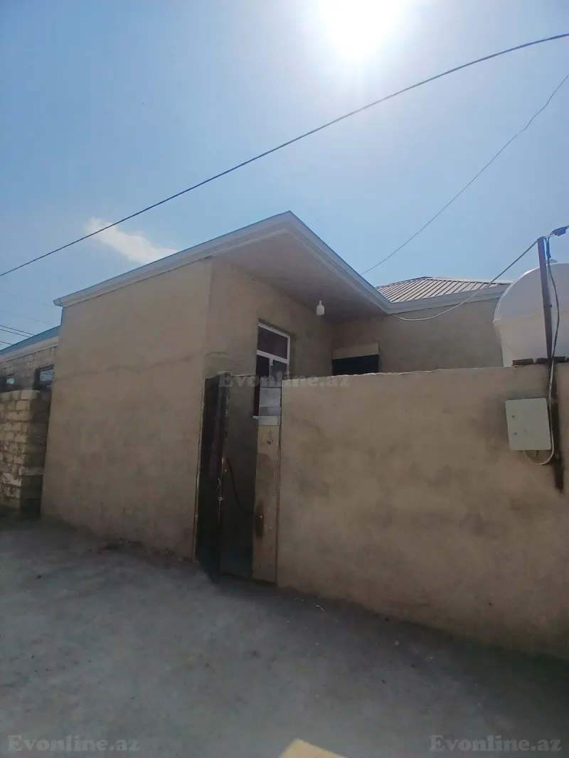 3 otaqlı Həyət evi 60 m² Binə Satılır