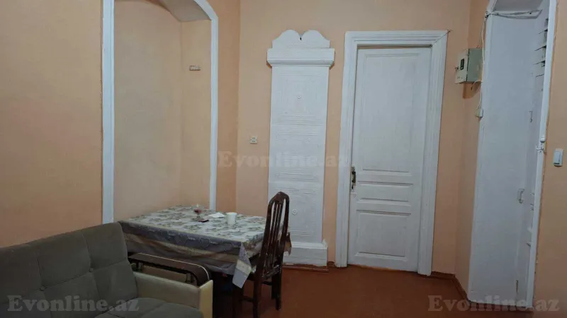 Kirayə verilir 1 otaqlı Mənzil Köhnə tikili 38 m² 28 May m.