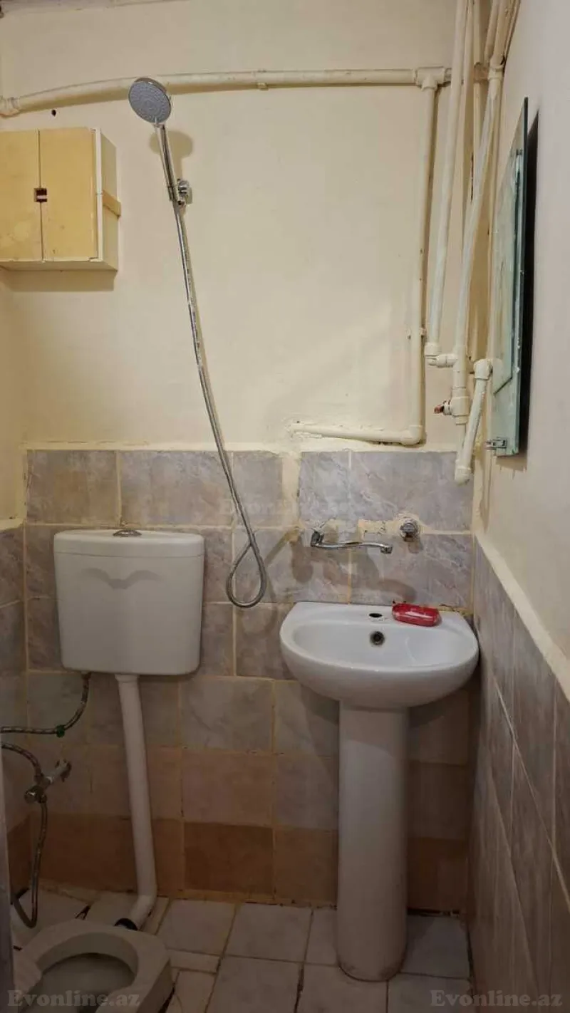 Kirayə verilir 1 otaqlı Mənzil Köhnə tikili 38 m² 28 May m. - şəkil 16
