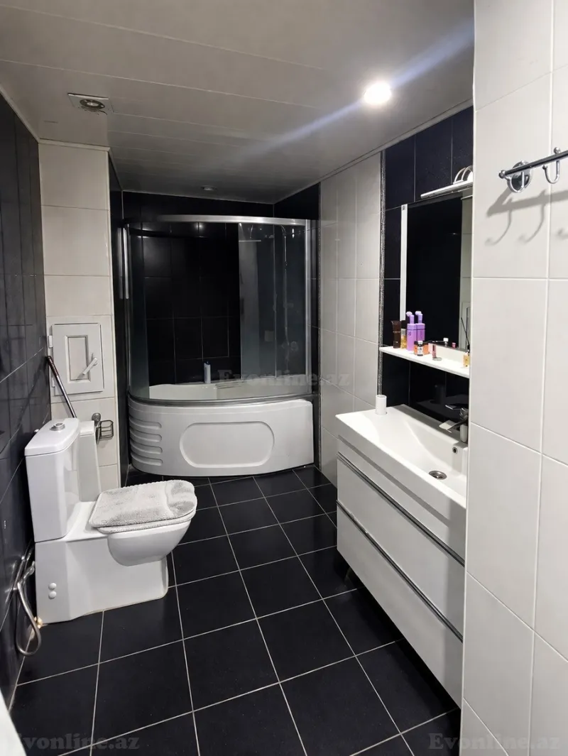 Satılır 2 otaqlı Mənzil Yeni tikili 87 m² Azadlıq prospekti m. - şəkil 13
