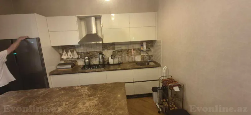 Satılır 7 otaqlı Həyət evi 330 m² Binəqədi - şəkil 7