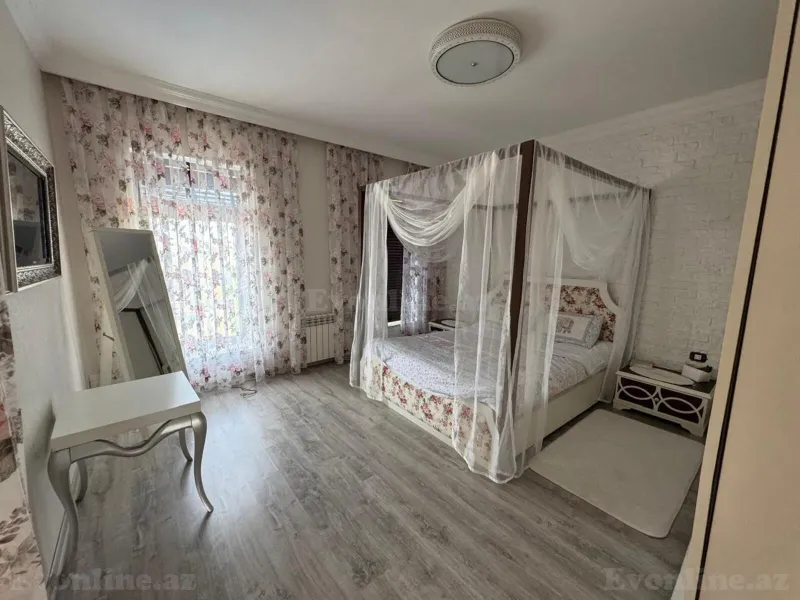 Kirayə verilir 4 otaqlı Həyət evi 250 m² Şüvəlan - şəkil 19