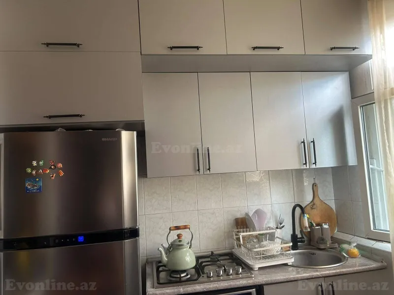 Kirayə verilir 2 otaqlı Həyət evi 60 m² İnşaatçılar m. - şəkil 4