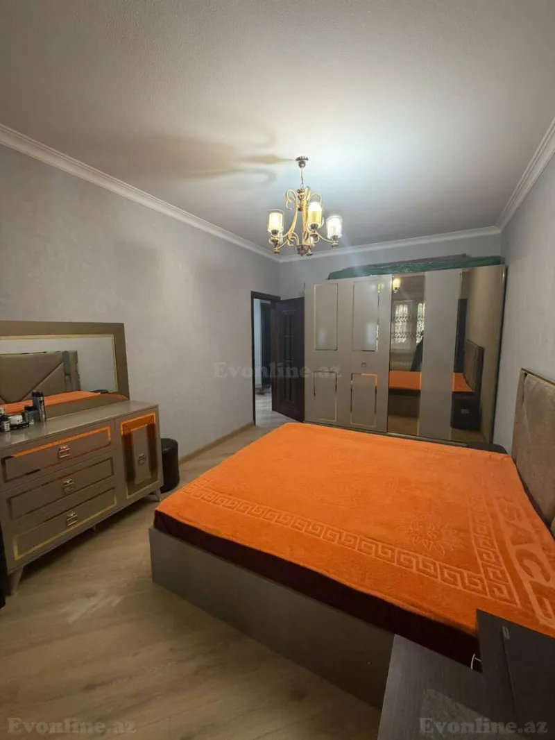 Satılır 3 otaqlı Mənzil Köhnə tikili 90 m² Azadlıq prospekti m. - şəkil 13