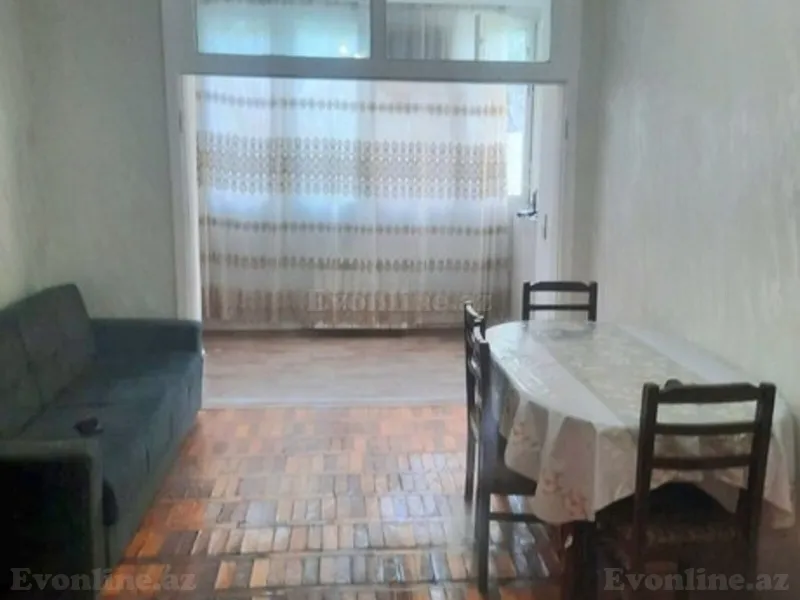 Kirayə verilir 3 otaqlı Mənzil Köhnə tikili 70 m² Nəsimi r. - şəkil 2