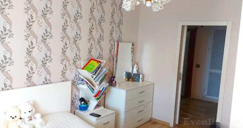 Satılır 2 otaqlı Mənzil Köhnə tikili 47 m² Neftçilər m. - şəkil 6