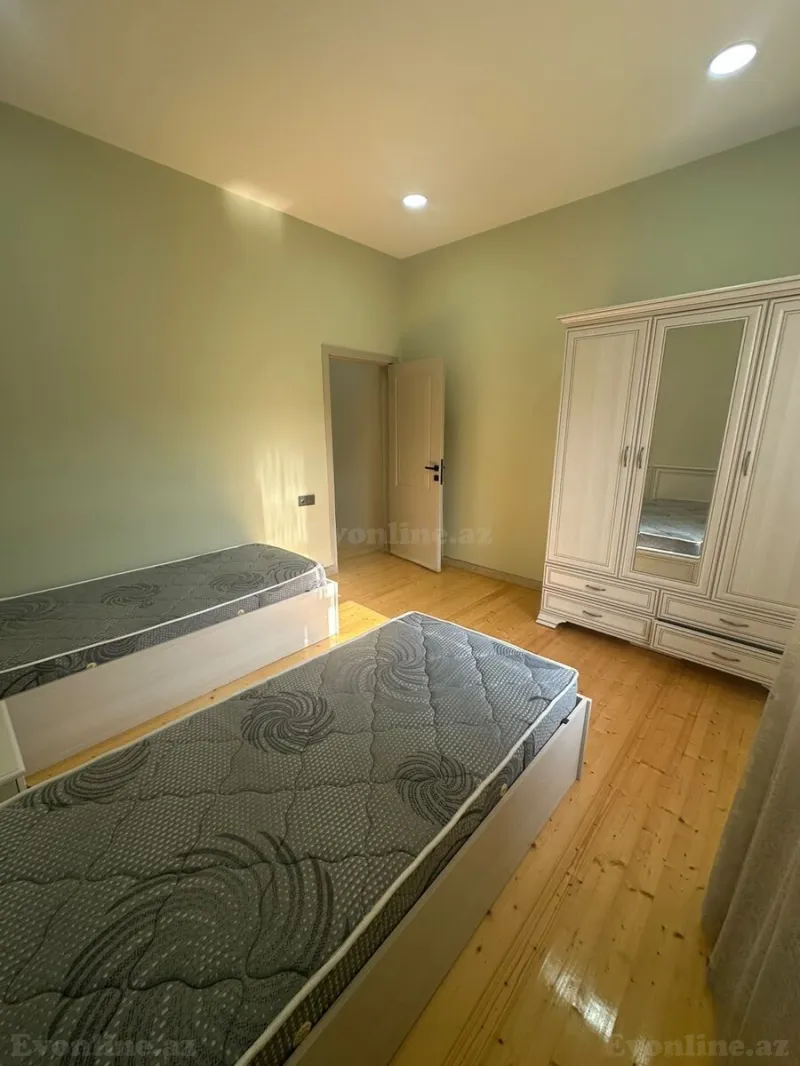 Kirayə verilir 2 otaqlı Həyət evi 65 m² 20 Yanvar m. - şəkil 13