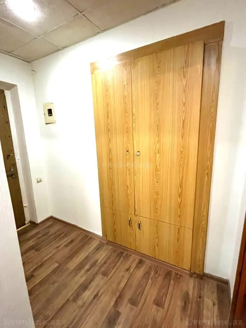 Kirayə verilir 2 otaqlı Mənzil Köhnə tikili 40 m² Neftçilər m. - şəkil 5