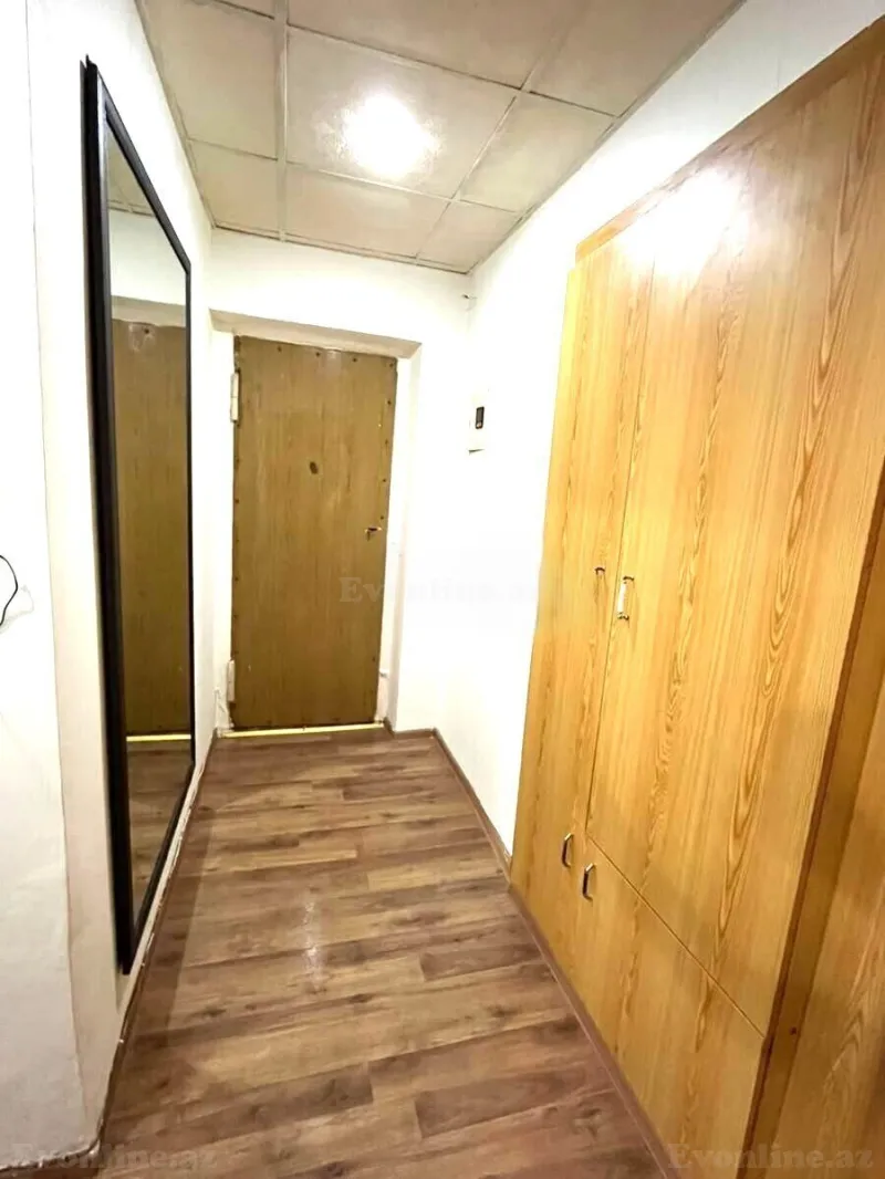 Kirayə verilir 2 otaqlı Mənzil Köhnə tikili 40 m² Neftçilər m. - şəkil 11