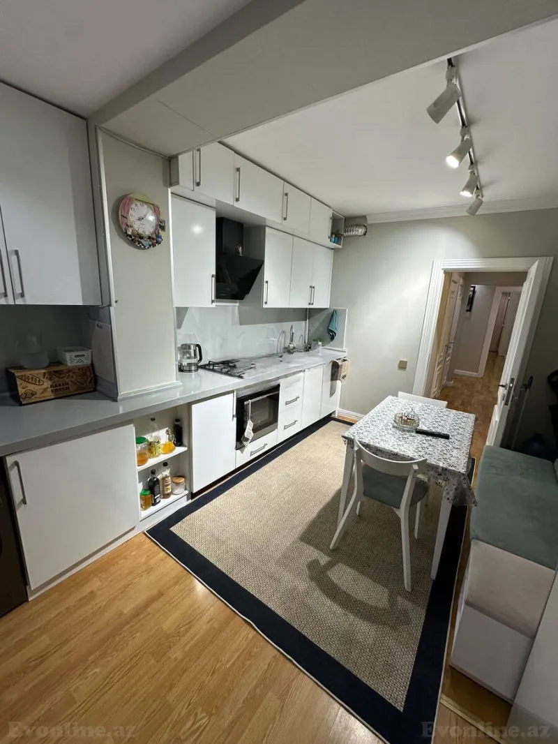 Satılır 3 otaqlı Mənzil Köhnə tikili 85 m² Xətai r. - şəkil 7