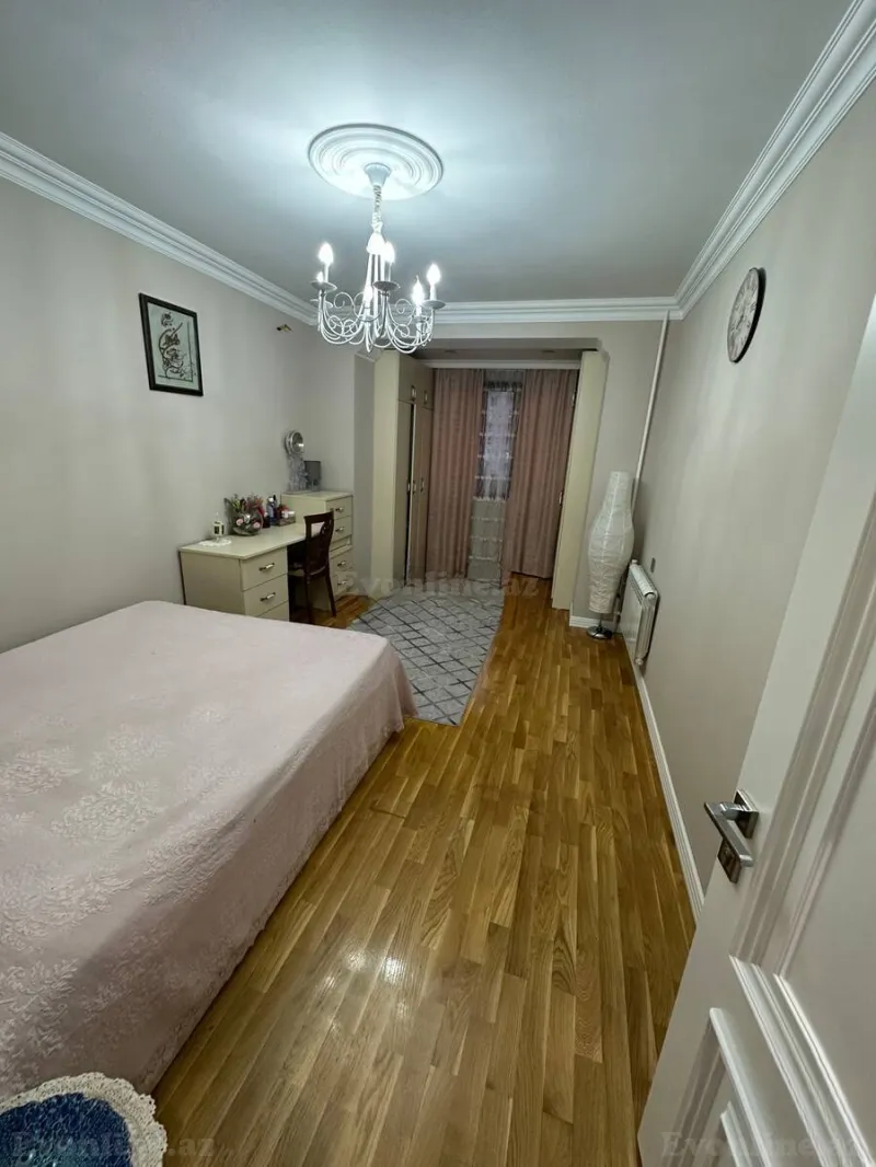 Satılır 3 otaqlı Mənzil Köhnə tikili 85 m² Xətai r. - şəkil 8